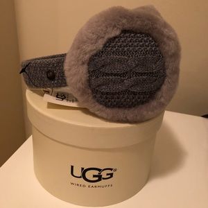 UGG wired earmuffs